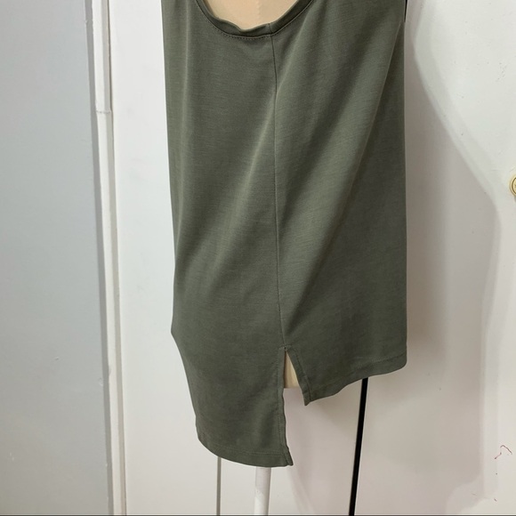 And ea wy Women Top Size M Green Olive - Picture 7 of 11